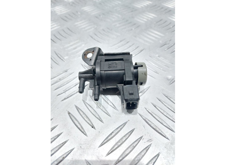 Клапан электромагнитный к Volkswagen Passat, 2000г.