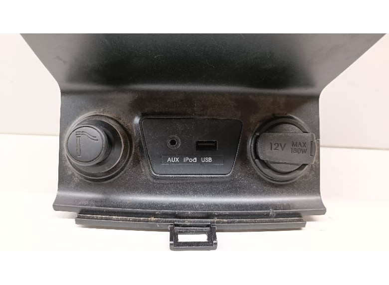 Разъем AUX / USB к Hyundai ix35, 2014г.