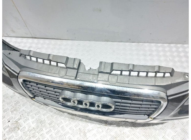 Бампер передний к Audi A3, 2006г.