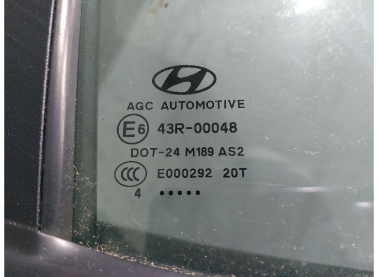 Стекло двери задней правой к Hyundai ix35, 2014г.