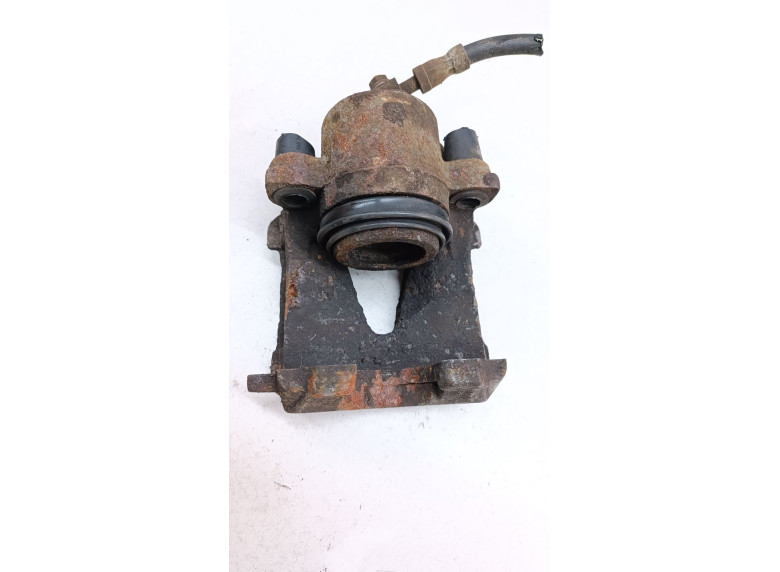 Суппорт передний правый к Volkswagen Golf, 2006г.