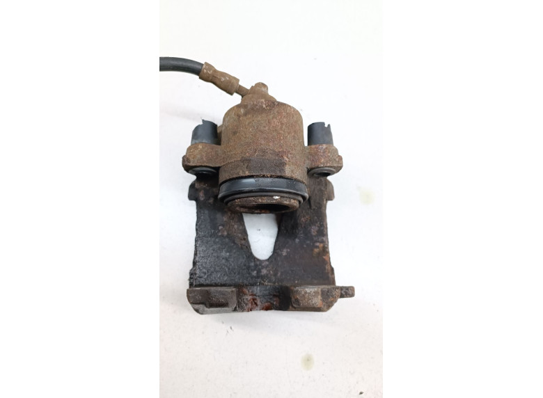 Суппорт передний левый к Volkswagen Golf, 2006г.