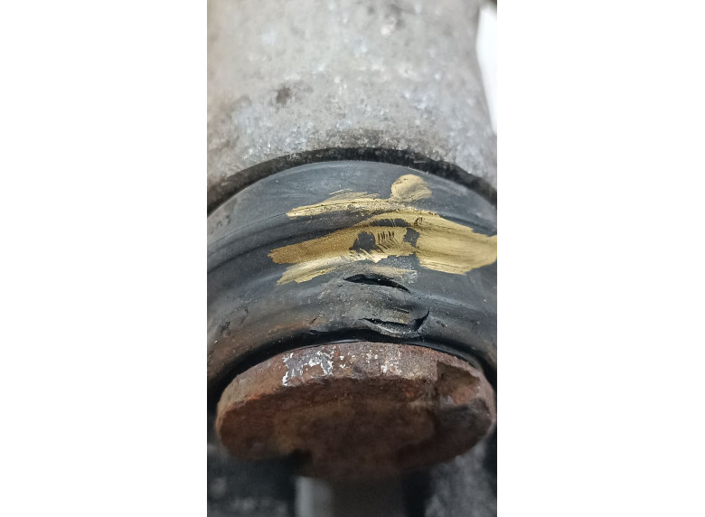 Суппорт задний правый к Volkswagen Golf, 2001г.