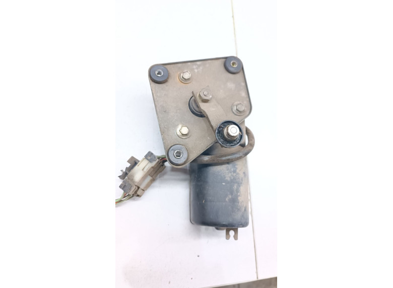 Моторчик передних стеклоочистителей (дворников) к Nissan Vanette