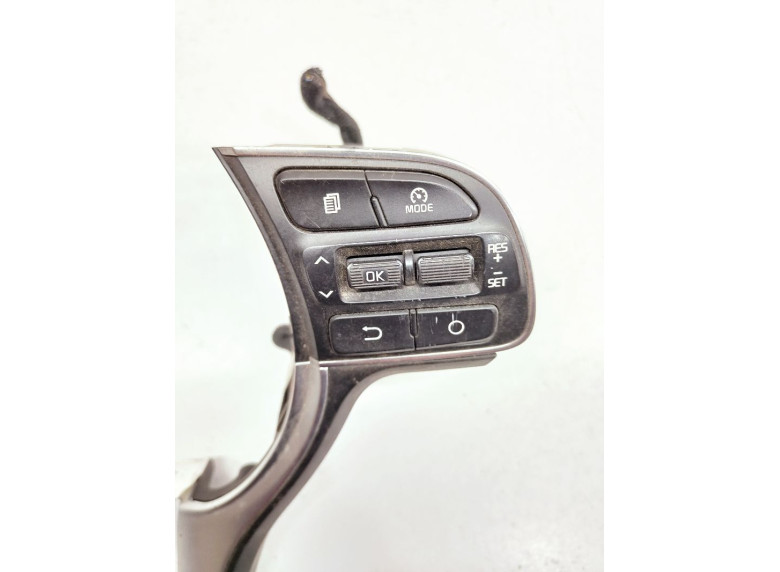 Кнопки руля к Kia Optima, 2016г.