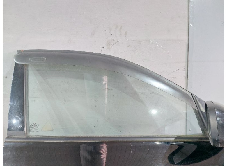 Стекло двери передней правой к Hyundai Tucson, 2008г.