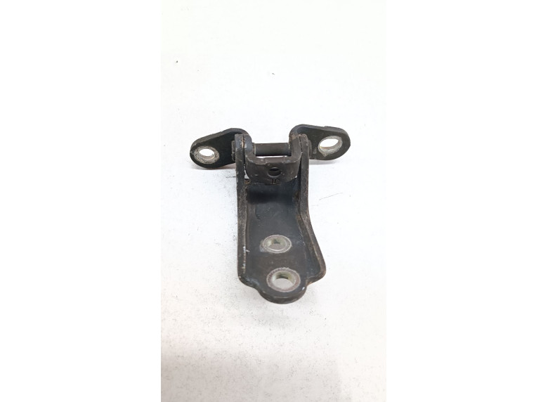 Петля двери передней левой к Hyundai Tucson, 2008г.