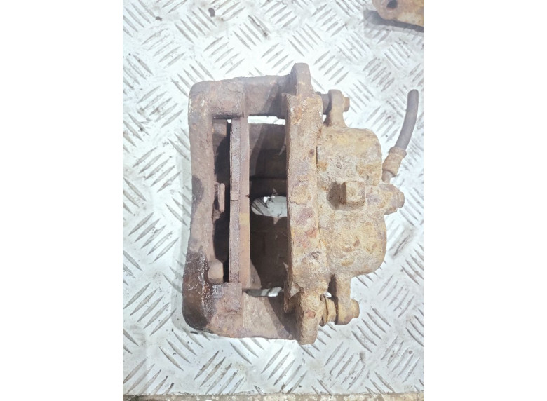 Суппорт передний правый к Суппорт передний правый к Nissan Vanette undefined г. Vanette