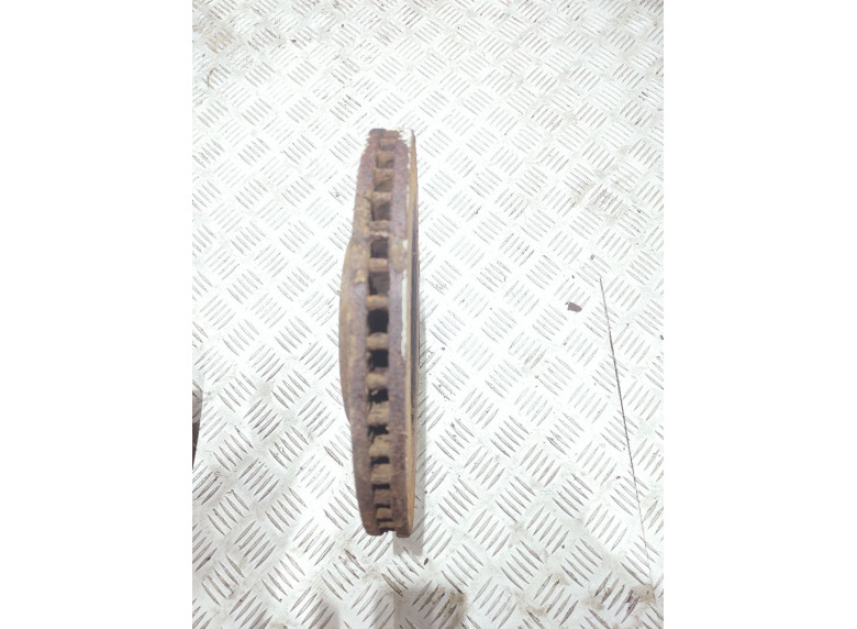 Диск тормозной передний к Hyundai Tucson, 2008г.