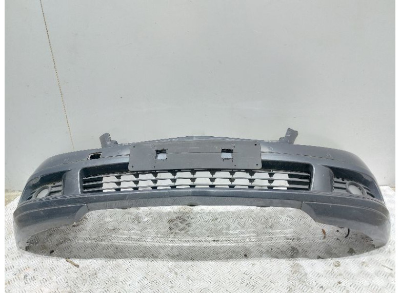 Бампер передний к Mercedes C W204, 2009г.