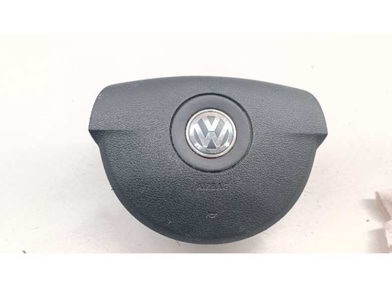 Подушка безопасности водителя к Volkswagen Passat, 2006г.