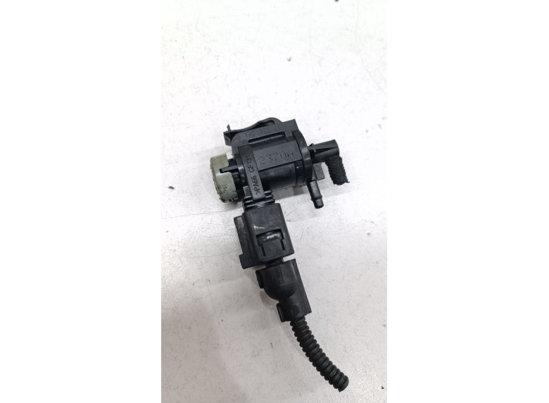 Клапан электромагнитный к BMW 5 E39, 2001г.