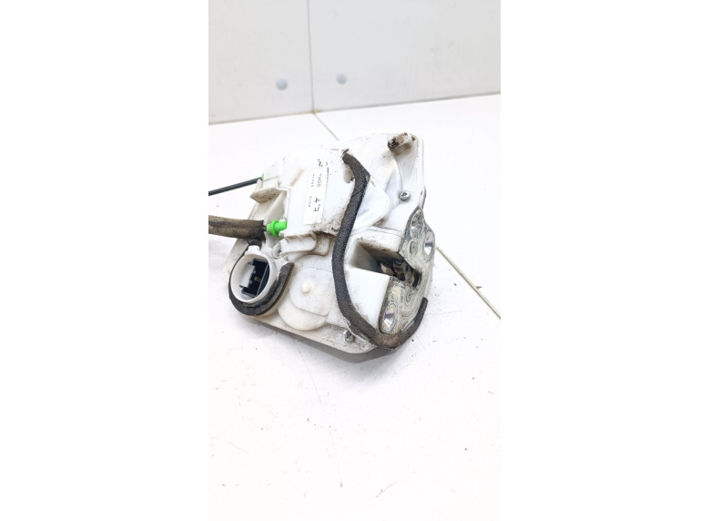 Замок двери задней левой к Замок двери задней левой к Mazda 3 undefined г. 3