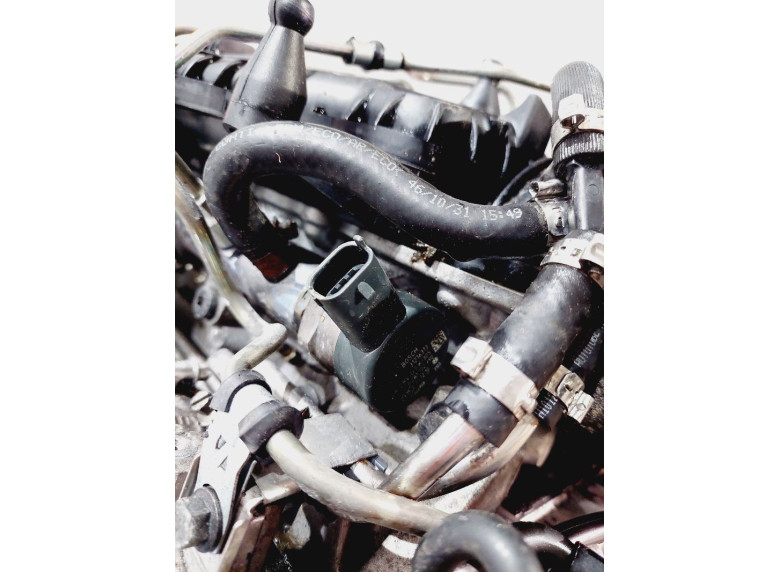 Регулятор давления топлива к Volvo V70, 2010г.