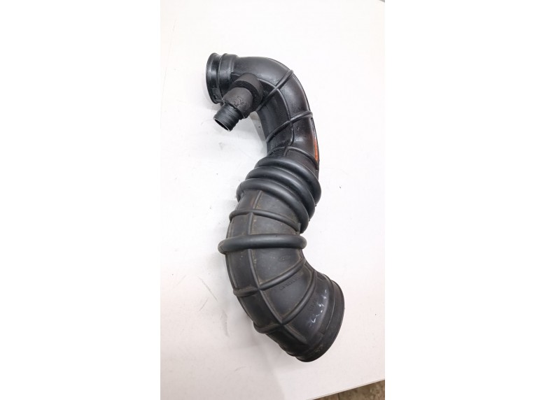 Патрубок турбины к Ford Mondeo