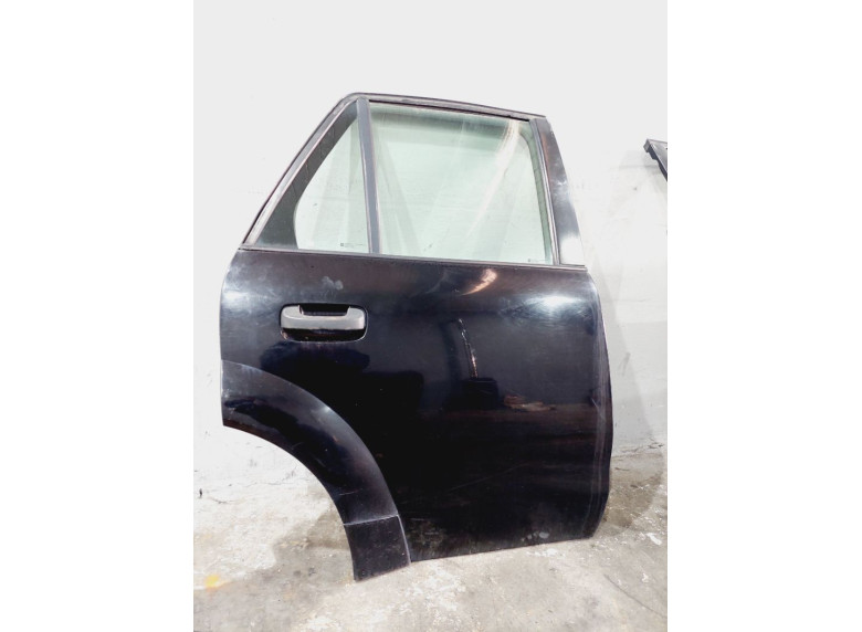Дверь задняя правая к Saturn Vue, 2002г.