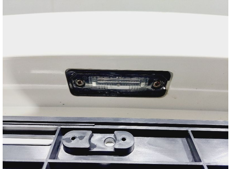 Накладка подсветки номера к Seat Leon, 2010г.