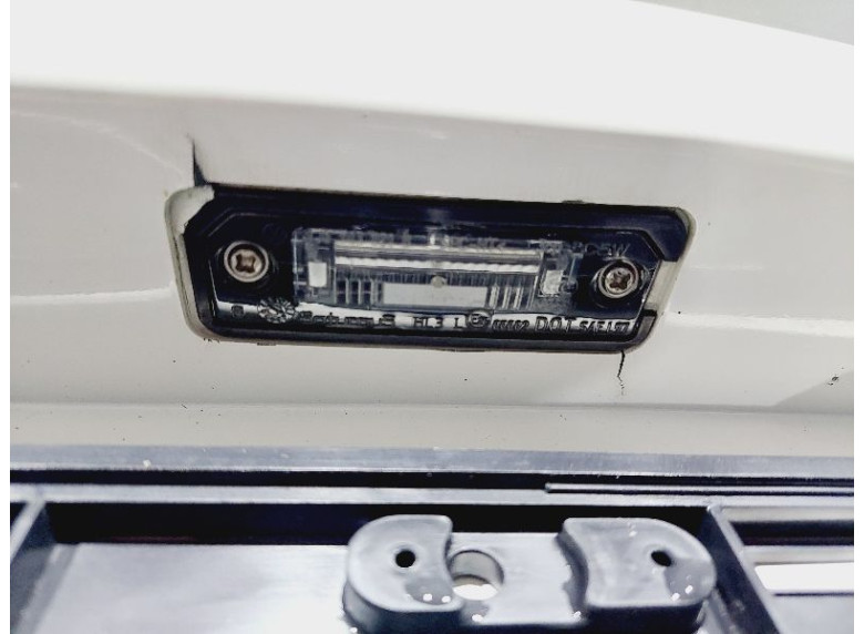 Накладка подсветки номера к Seat Leon, 2010г.