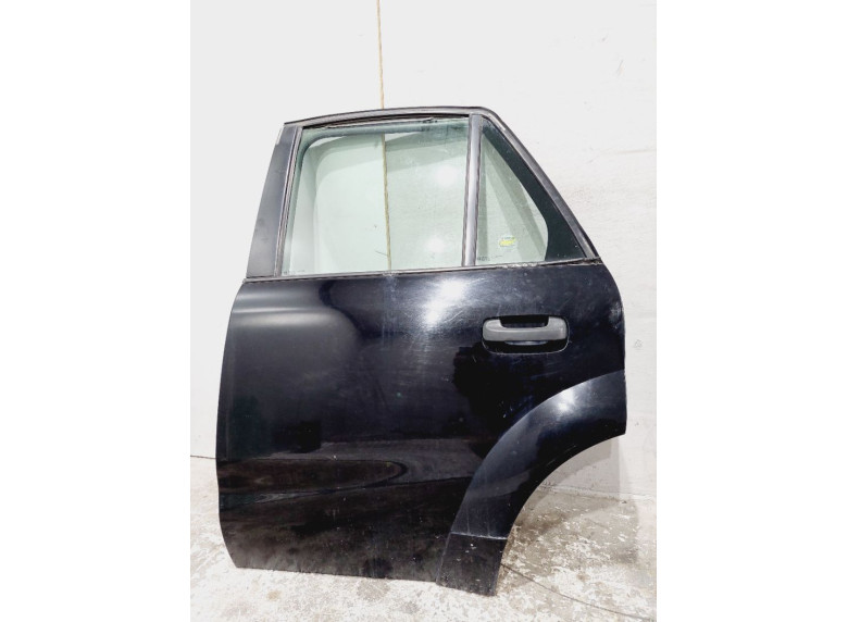 Дверь задняя левая к Saturn Vue, 2002г.