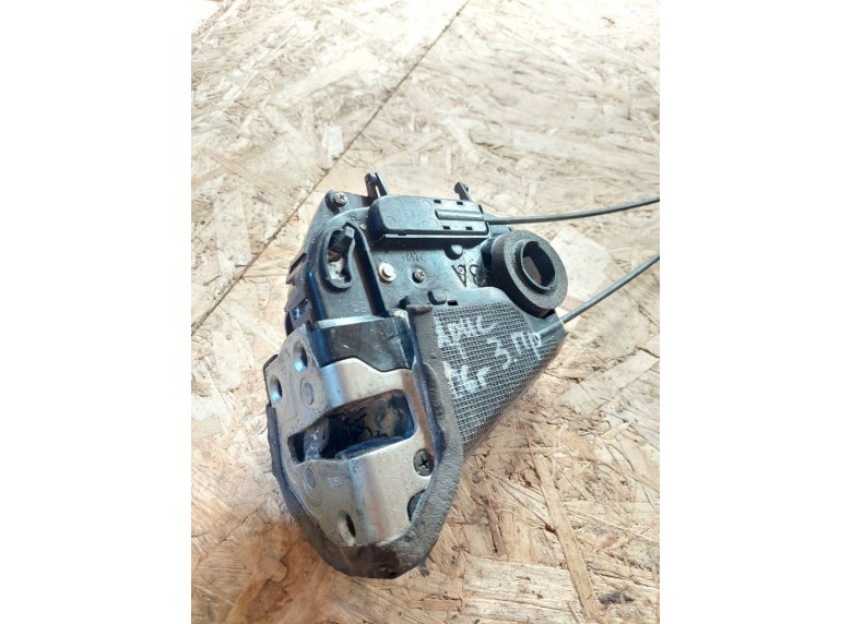 Замок двери задней правой к Замок двери задней правой к Toyota Yaris undefined г. Yaris