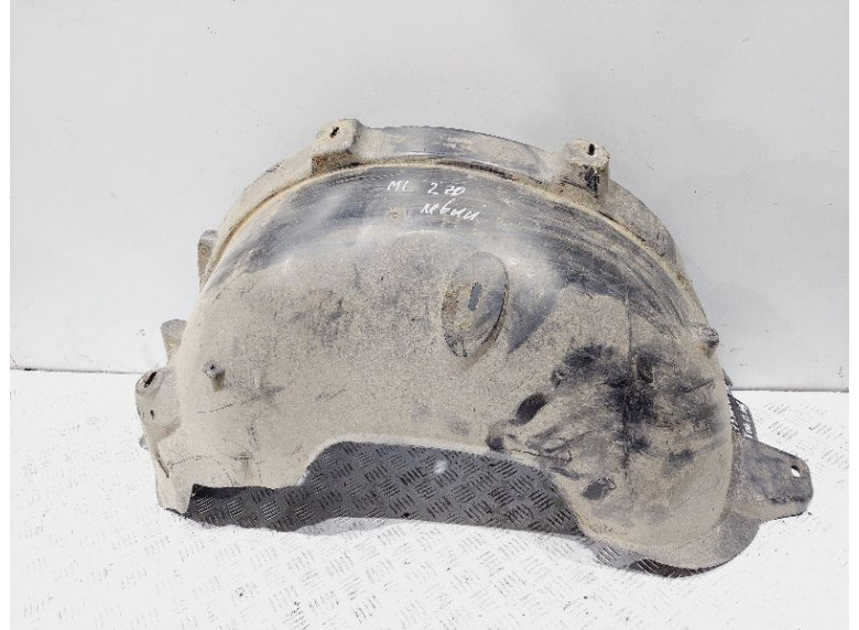 Защита арок передняя левая (подкрылок) к Mercedes ML W163, 2000г.