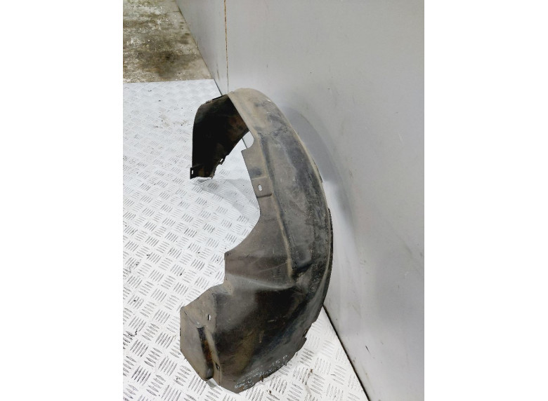 Защита арок передняя левая (подкрылок) к Volkswagen Golf, 1988г.