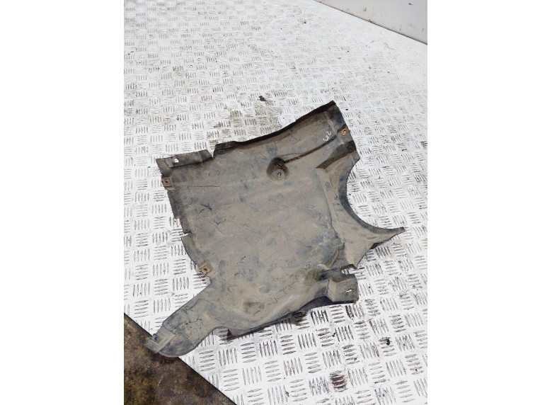 Защита арок передняя левая (подкрылок) к Mercedes C W203, 2004г.