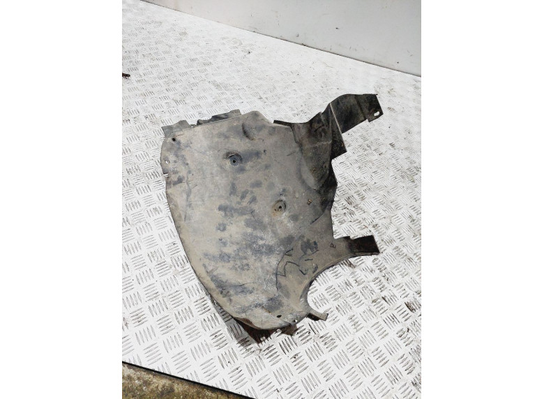 Защита арок передняя левая (подкрылок) к Mercedes C W203, 2003г.