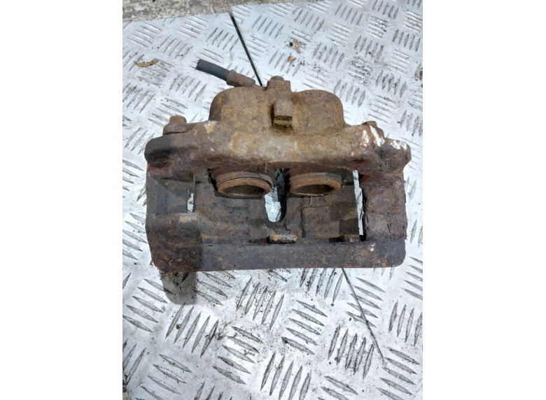 Суппорт передний правый к Суппорт передний правый к Nissan Vanette undefined г. Vanette