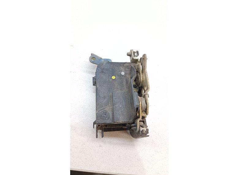 Замок двери задней правой к Fiat Punto, 1997г.