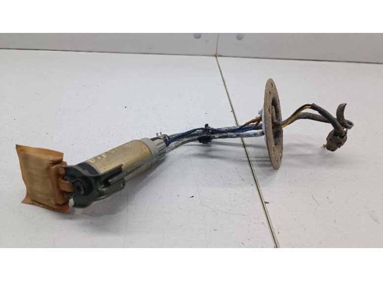 Насос топливный к Hyundai Sonata, 1997г.