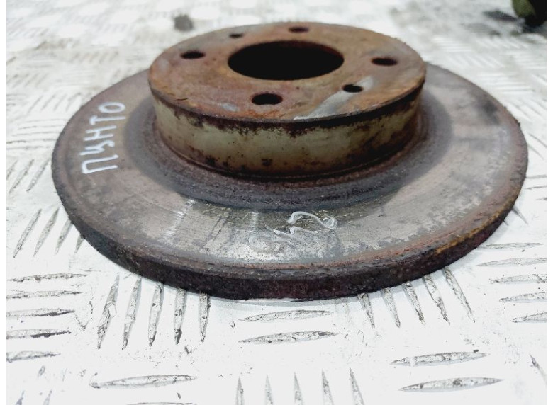 Диск тормозной передний к Fiat Punto, 1997г.