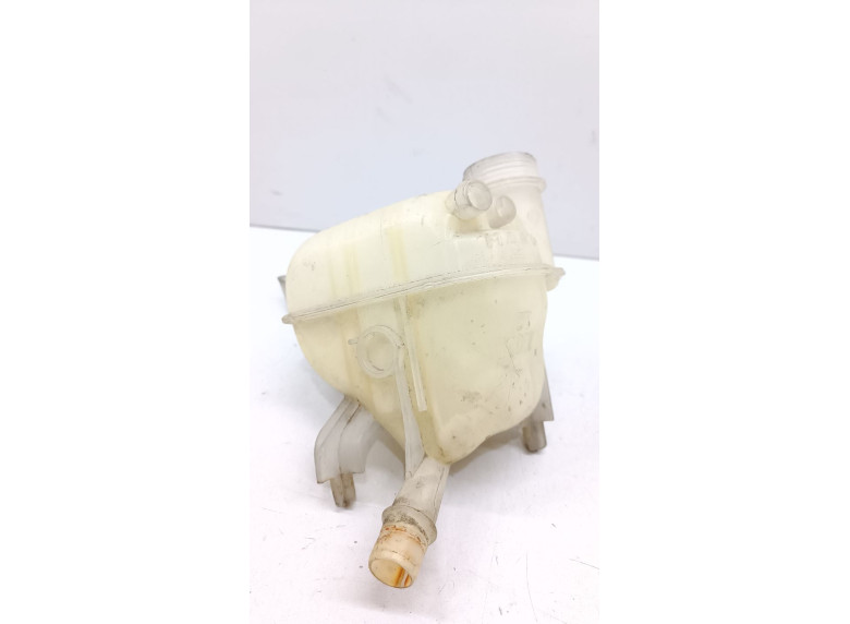 Бачок расширительный к Citroen C5, 2010г.