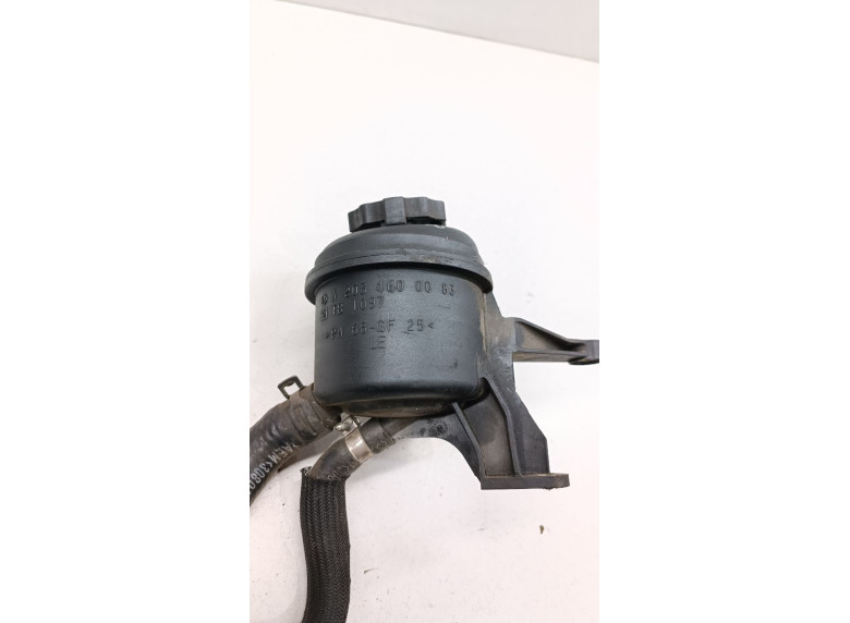 Бачок гидроусилителя к Mercedes C W203, 2003г.