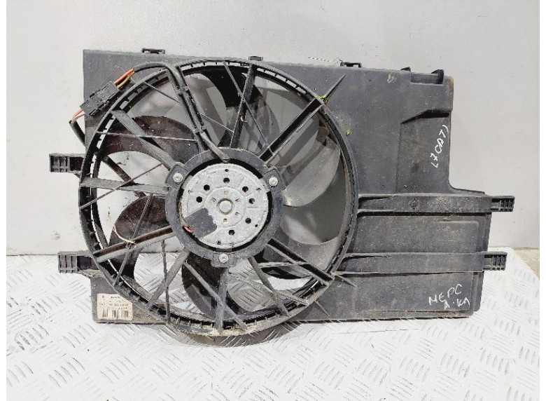 Вентилятор радиатора к Mercedes A W168, 2000г.