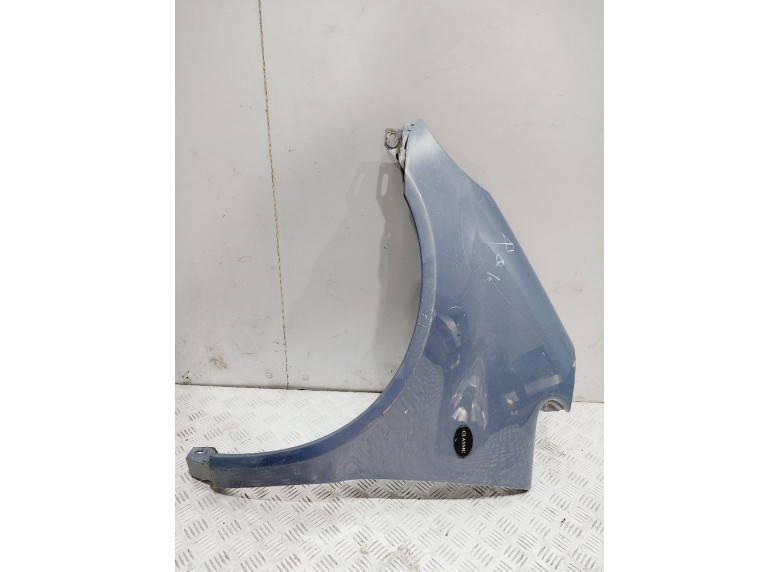 Крыло переднее левое к Mercedes A W168, 2001г.