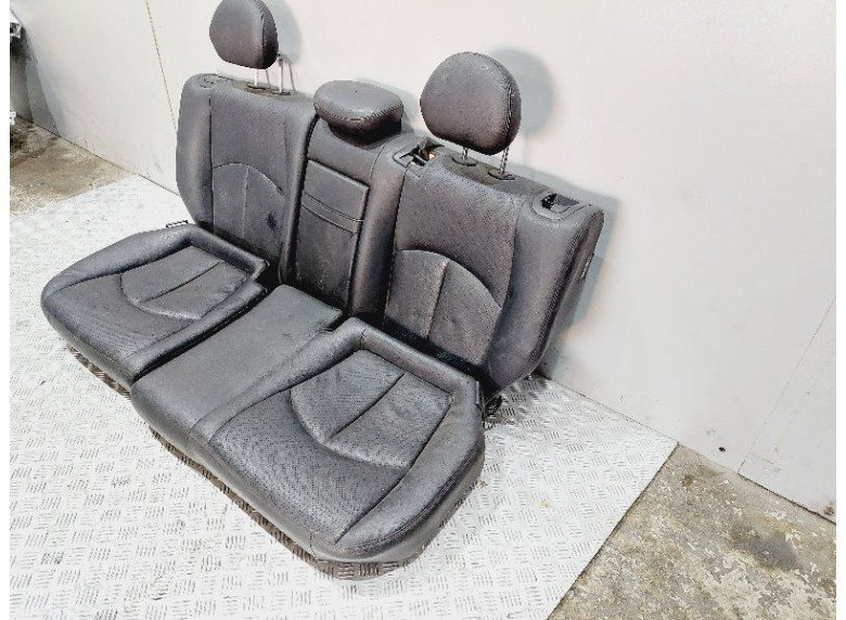 Сиденье заднее к Mercedes E W211, 2003г.