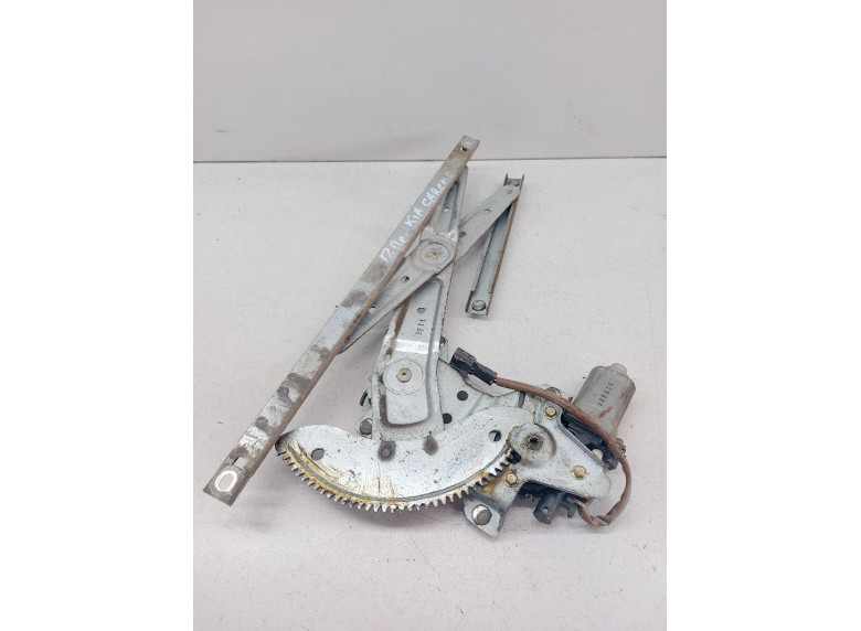 Стеклоподъемник электрический передний правый к Kia Carens, 2004г.