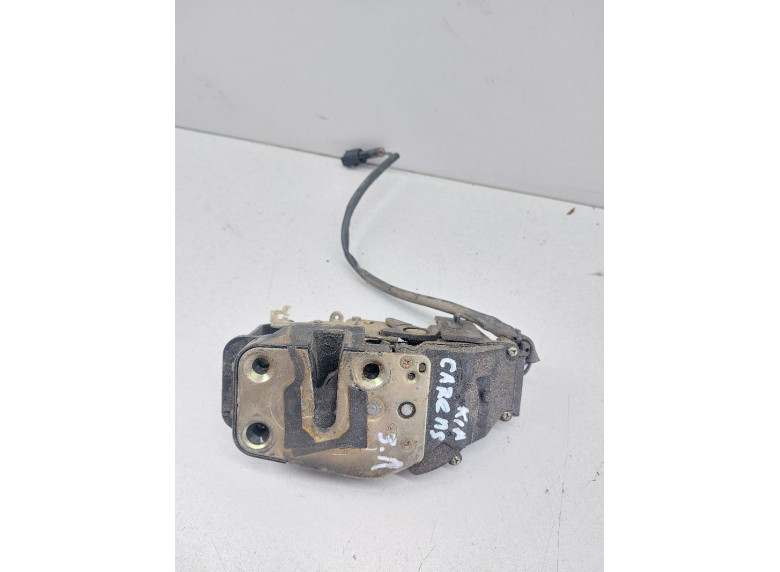 Замок двери задней левой к Kia Carens, 2004г.