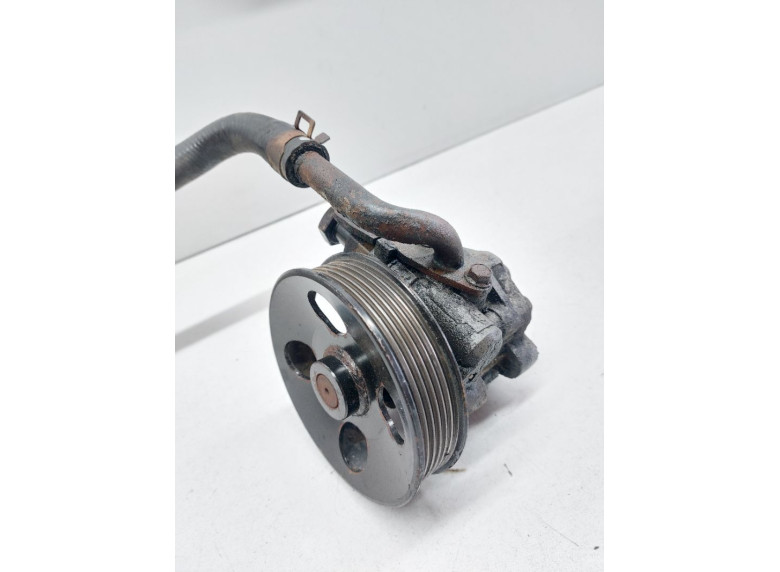 Насос гидроусилителя руля к Kia Carens, 2004г.