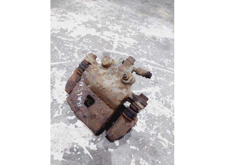 Суппорт передний левый к Suzuki Baleno