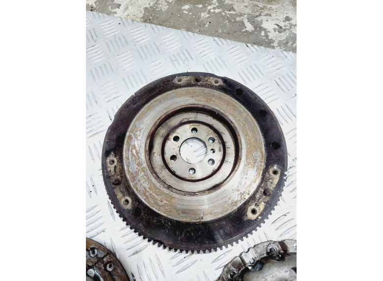 Комплект сцепления к Fiat Punto, 1996г.