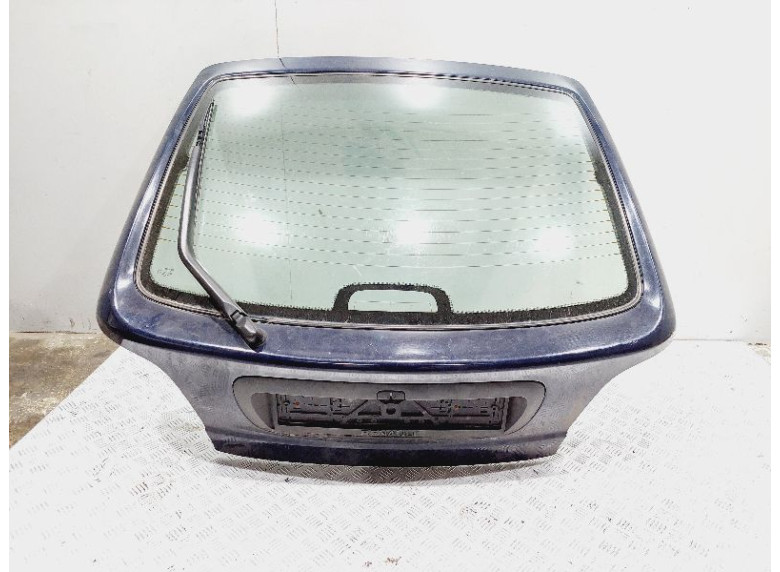 Крышка багажника (дверь 3-5) к Renault Megane, 1996г.