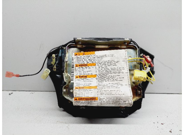 Подушка безопасности водителя к Kia Carens, 2004г.