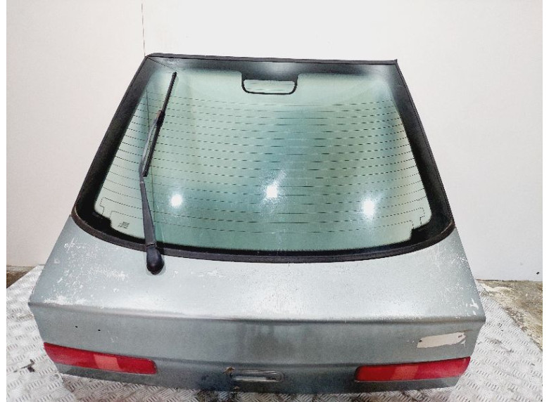 Моторчик заднего стеклоочистителя (дворника) к Renault Safrane, 1996г.