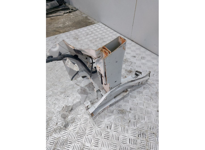 Лонжерон правый к Citroen C3 Picasso, 2010г.