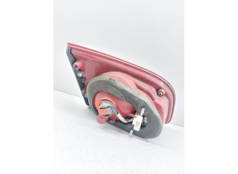Фонарь крышки багажника правый к Hyundai Santa Fe, 2007г.