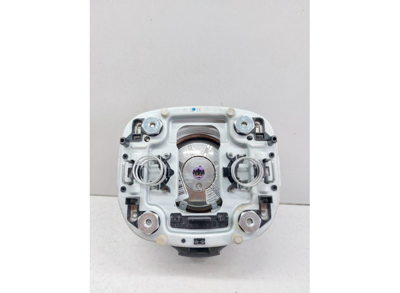 Подушка безопасности водителя к Volkswagen Golf, 2005г.