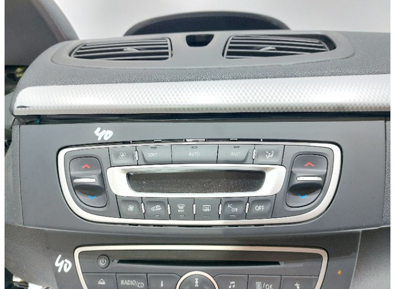 Блок управления печки/климат-контроля к Renault Fluence, 2010г.