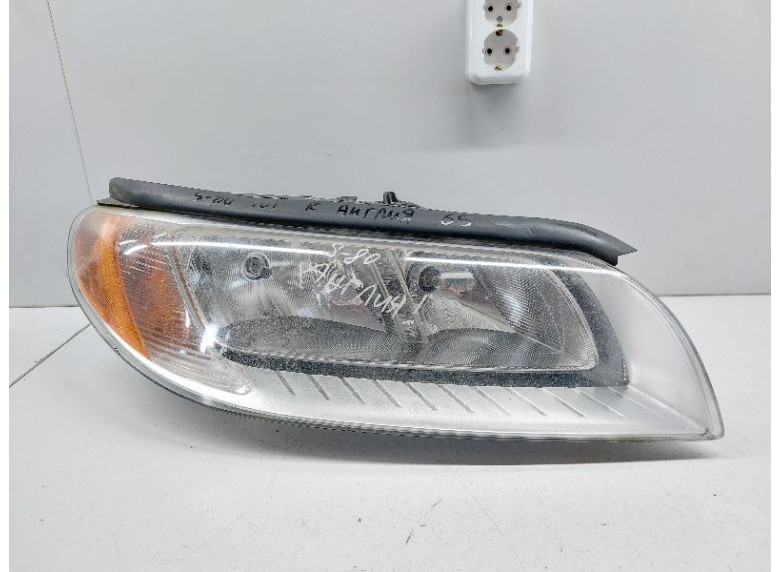 Фара правая к Volvo S80, 2010г.